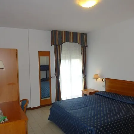 Hotel Garden 4*