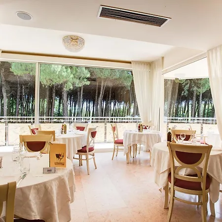 Hotel Garden 4*