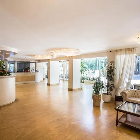 Hotel Garden 4*